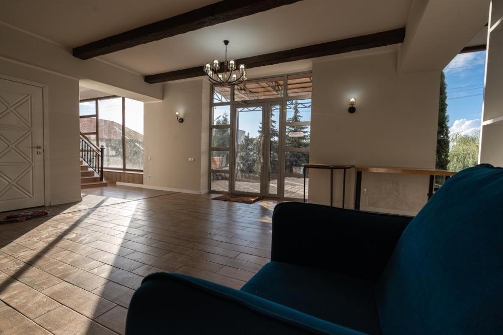 Muras Hotel Karakol Kültér fotó