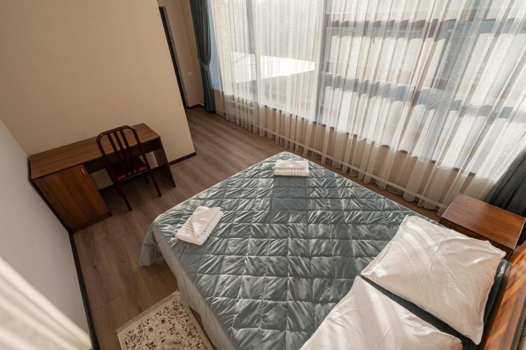 Muras Hotel Karakol Kültér fotó